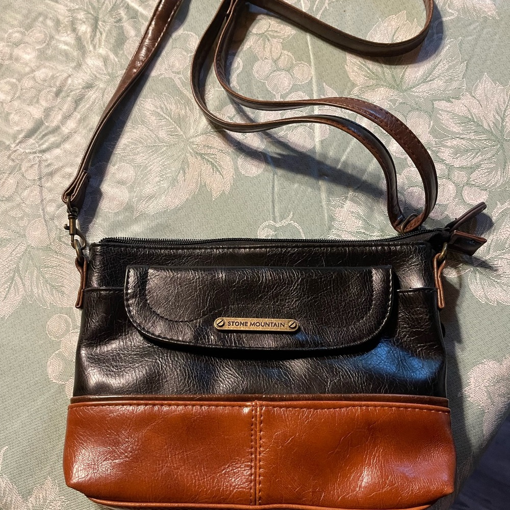 Stone Mountain Crossbody Bag